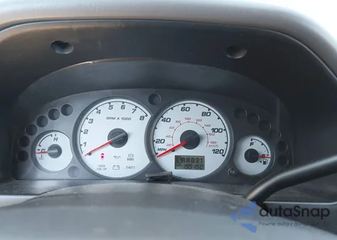 2002 Ford Escape Xlt z USA, uszkodzony, nr VIN 1FMYU04172KC39669